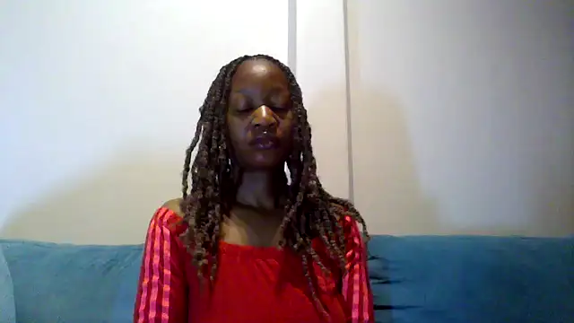 Snapshot of Hardnipples8 chatting on March 3, 2026, 10:48 pm Hardnipples8 online show from March 3, 2026, 10:48 pm