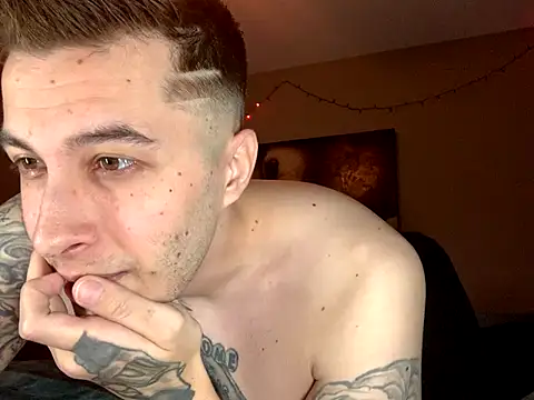 Bwcjoshbanks online show from December 20, 2025, 10:50 pm