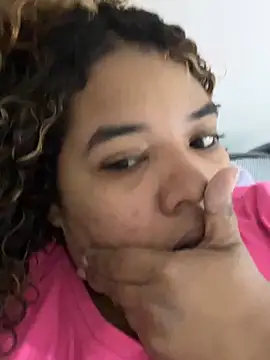  nickypurple  online show from November 3, 2025, 5:58 pm