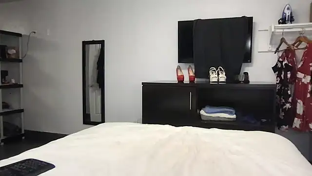 TiffaneyLove online show from May 15, 2026, 11:23 pm