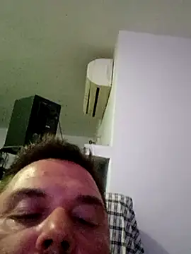 franYtanya online show from February 16, 2025, 4:42 am