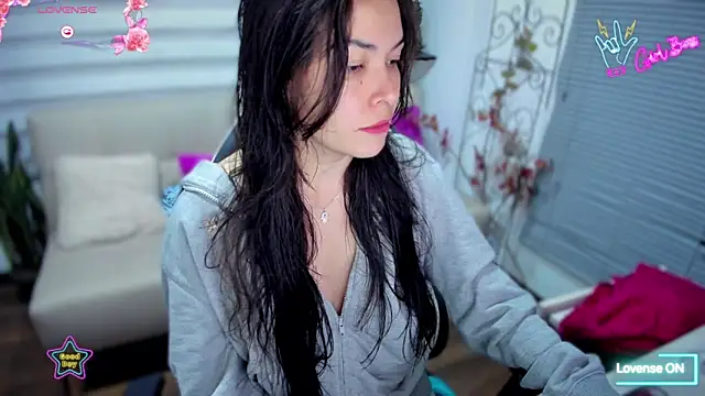 Lunlunera online show from March 13, 2026, 3:35 am