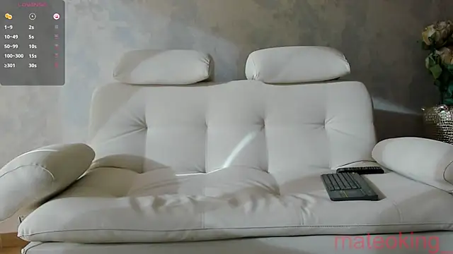 Mateoking   online show from December 18, 2024, 9:29 pm