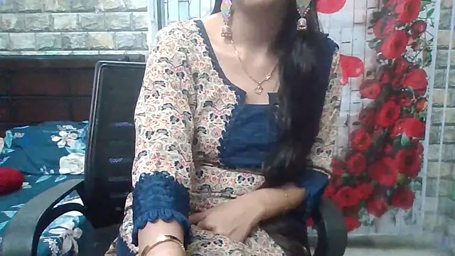 Sexy iknoor online show from March 11, 2026, 5:35 am