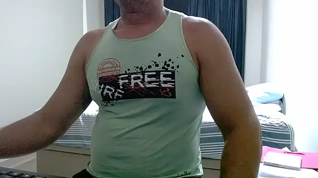 danilostorm7 online show from September 29, 2025, 12:16 am