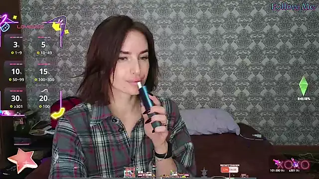 Snapshot of xx_adrihanna_xx chatting on October 3, 2025, 5:04 am xx adrihanna xx online show from October 3, 2025, 5:04 am