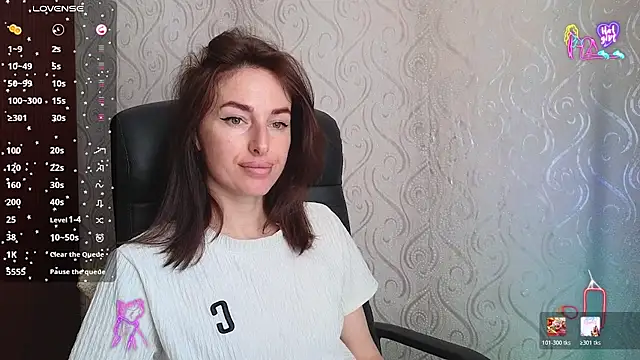 Snapshot of xx_adrihanna_xx chatting on May 24, 2026, 5:45 am xx adrihanna xx online show from May 24, 2026, 5:45 am