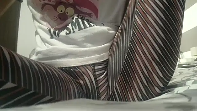 Web Lady online show from October 7, 2025, 12:35 pm