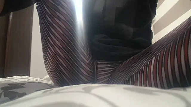 Web Lady online show from October 12, 2025, 11:31 am