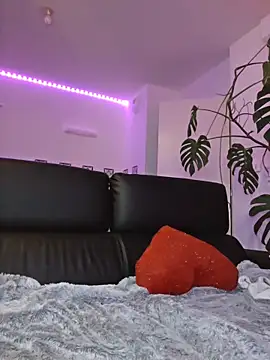 Ladykimberly XOXO online show from October 24, 2025, 9:11 pm