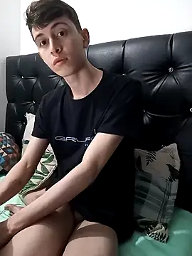 Snapshot of Norehg chatting on February 2, 2025, 4:48 am Norehg online show from February 2, 2025, 4:48 am