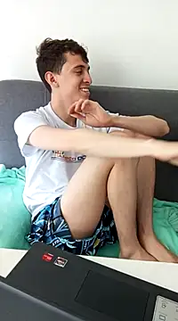 Snapshot of Norehg chatting on February 9, 2025, 5:33 pm Norehg online show from February 9, 2025, 5:33 pm