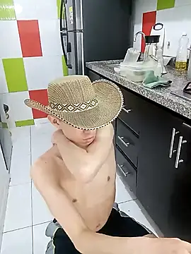 Snapshot of Norehg chatting on February 12, 2025, 5:37 am Norehg online show from February 12, 2025, 5:37 am