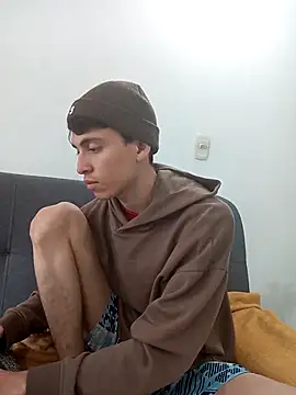 Snapshot of Norehg chatting on February 23, 2025, 2:04 pm Norehg online show from February 23, 2025, 2:04 pm