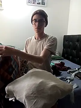 Snapshot of Norehg chatting on March 8, 2025, 10:13 pm Norehg online show from March 8, 2025, 10:13 pm