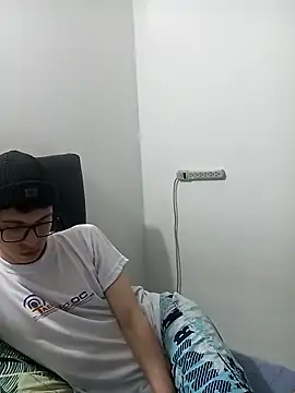 Snapshot of Norehg chatting on March 15, 2025, 12:04 am Norehg online show from March 15, 2025, 12:04 am