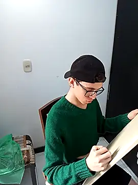 Snapshot of Norehg chatting on March 16, 2025, 5:28 pm Norehg online show from March 16, 2025, 5:28 pm