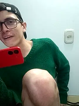 Snapshot of Norehg chatting on March 17, 2025, 2:41 am Norehg online show from March 17, 2025, 2:41 am