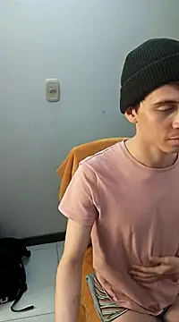 Snapshot of Norehg chatting on March 18, 2025, 2:15 pm Norehg online show from March 18, 2025, 2:15 pm