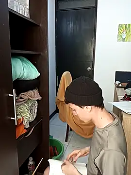 Snapshot of Norehg chatting on March 19, 2025, 2:13 pm Norehg online show from March 19, 2025, 2:13 pm