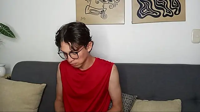 Snapshot of Norehg chatting on September 12, 2025, 8:25 am Norehg online show from September 12, 2025, 8:25 am