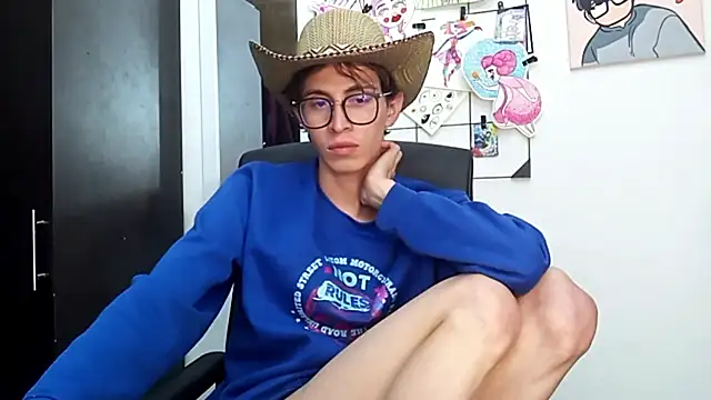 Snapshot of Norehg chatting on September 16, 2025, 8:48 am Norehg online show from September 16, 2025, 8:48 am