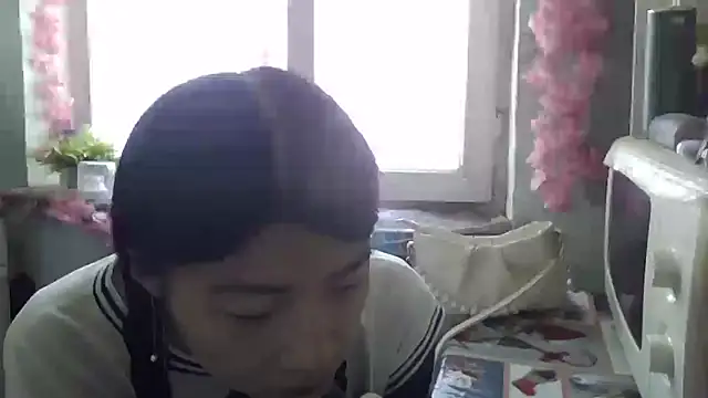 Snapshot of CarlyJoy chatting on October 4, 2025, 10:46 am CarlyJoy online show from October 4, 2025, 10:46 am