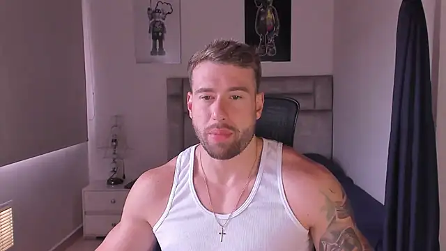 Snapshot of paul_rogerr chatting on October 1, 2025, 6:25 pm paul rogerr online show from October 1, 2025, 6:25 pm