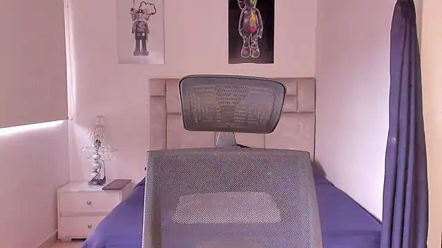 Snapshot of paul_rogerr chatting on October 4, 2025, 9:24 pm paul rogerr online show from October 4, 2025, 9:24 pm