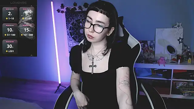 Snapshot of julscinamon_ chatting on March 4, 2025, 5:56 pm julscinamon online show from March 4, 2025, 5:56 pm