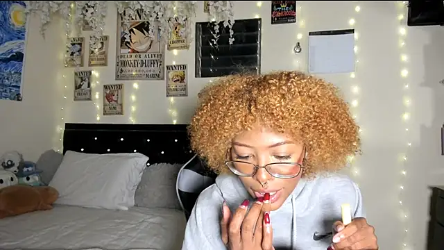 Cristal Jonasxh online show from January 27, 2025, 3:26 am