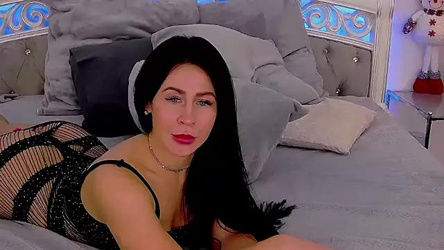 Snapshot of CrissyTaylor chatting on January 11, 2025, 6:45 am CrissyTaylor online show from January 11, 2025, 6:45 am