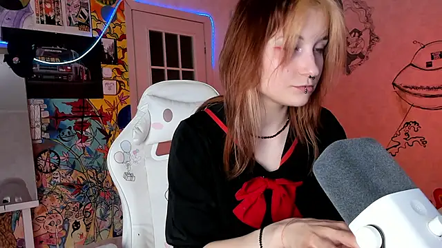 Sunny Mouse  online show from February 22, 2025, 4:51 pm