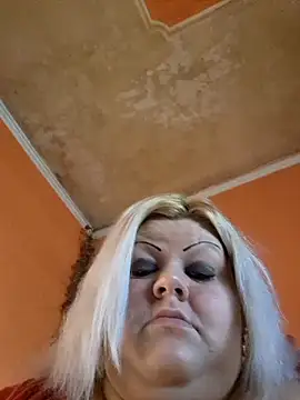 ducicsajsziii online show from November 2, 2025, 10:39 am