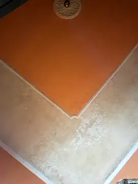 ducicsajsziii online show from November 16, 2025, 4:29 am