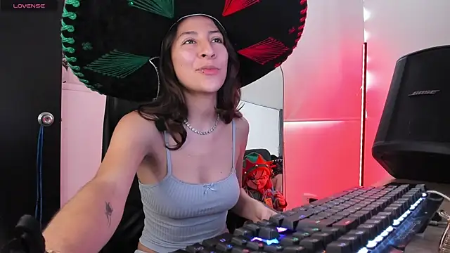 Gorgeous Team online show from April 3, 2026, 8:51 pm