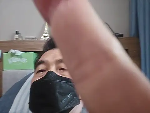 Jackvanlee online show from July 13, 2026, 6:16 am