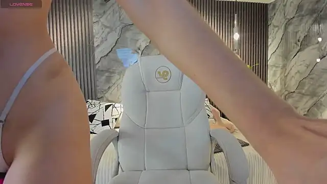 martina mayers online show from October 20, 2025, 5:35 pm