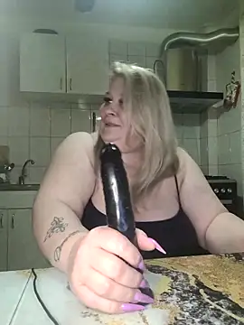 AriannaMilf online show from February 11, 2026, 10:26 pm