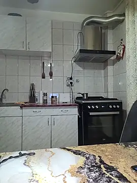 AriannaMilf online show from March 14, 2026, 11:10 pm