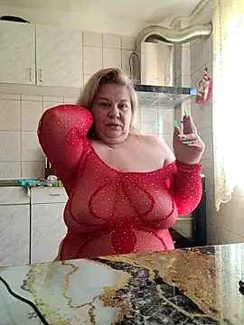 AriannaMilf online show from May 15, 2026, 9:27 am