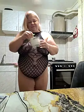 AriannaMilf online show from July 11, 2026, 8:55 pm