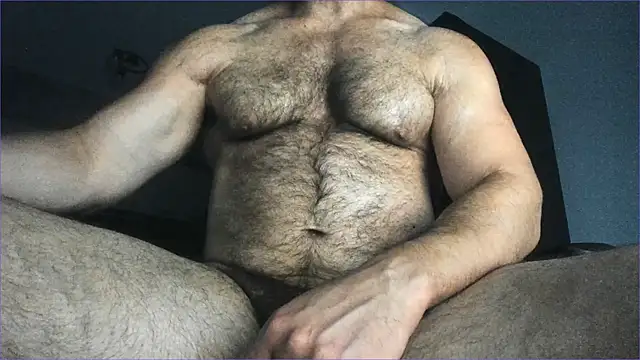 Hugealphabeast online show from July 28, 2026, 4:39 pm