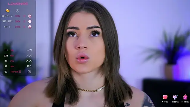 AishaCarter online show from November 14, 2025, 6:06 pm