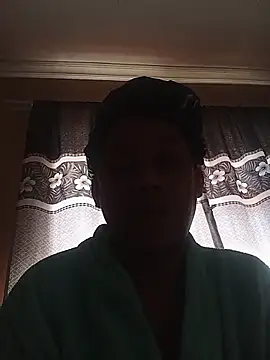 Snapshot of ShooingBunch chatting on July 16, 2026, 8:42 am ShooingBunch online show from July 16, 2026, 8:42 am