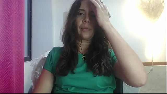 Snapshot of Victoria_meester chatting on January 12, 2025, 10:22 pm Victoria meester online show from January 12, 2025, 10:22 pm
