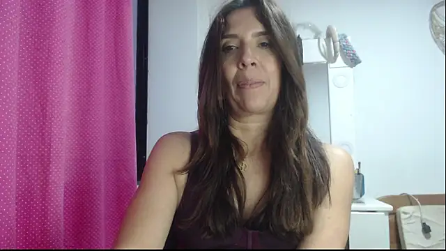 Snapshot of Victoria_meester chatting on January 13, 2025, 10:45 pm Victoria meester online show from January 13, 2025, 10:45 pm