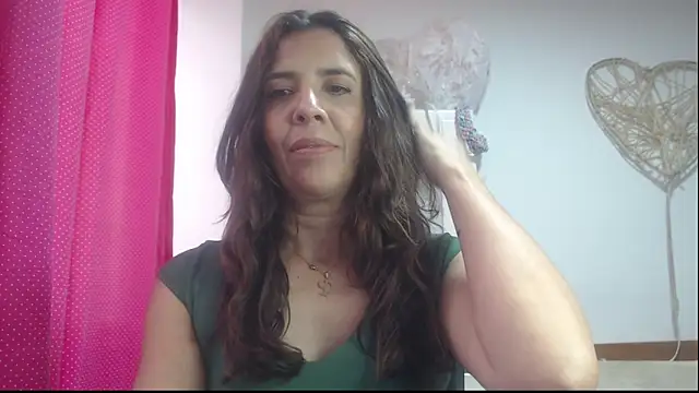 Snapshot of Victoria_meester chatting on February 4, 2025, 9:10 pm Victoria meester online show from February 4, 2025, 9:10 pm