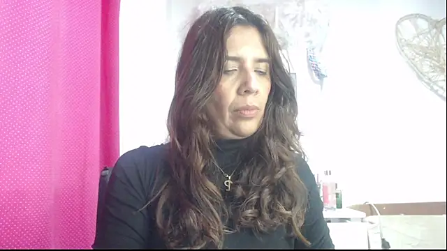 Snapshot of Victoria_meester chatting on February 6, 2025, 10:00 pm Victoria meester online show from February 6, 2025, 10:00 pm
