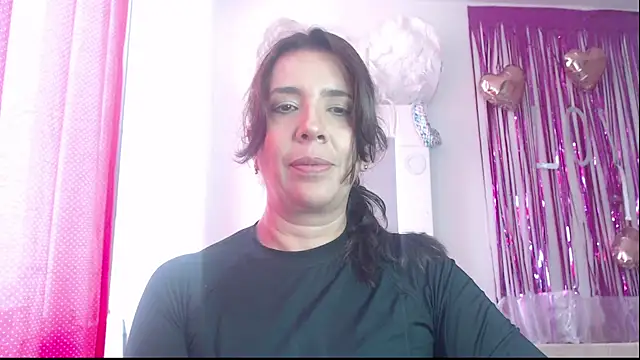 Snapshot of Victoria_meester chatting on February 22, 2025, 4:30 pm Victoria meester online show from February 22, 2025, 4:30 pm